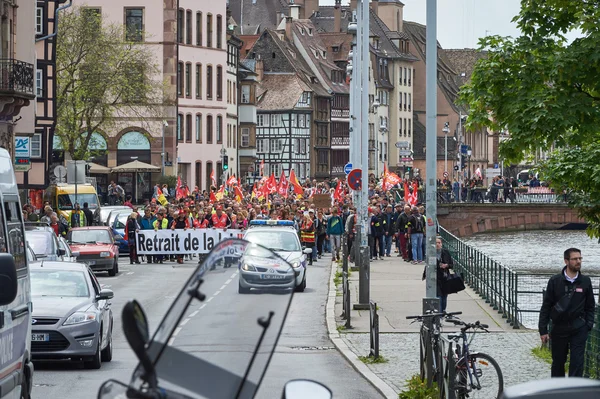 Folk protesterer i Frankrike – stockfoto