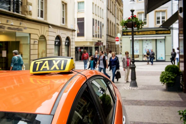 Taxi Europa Luxemburg — Stockfoto