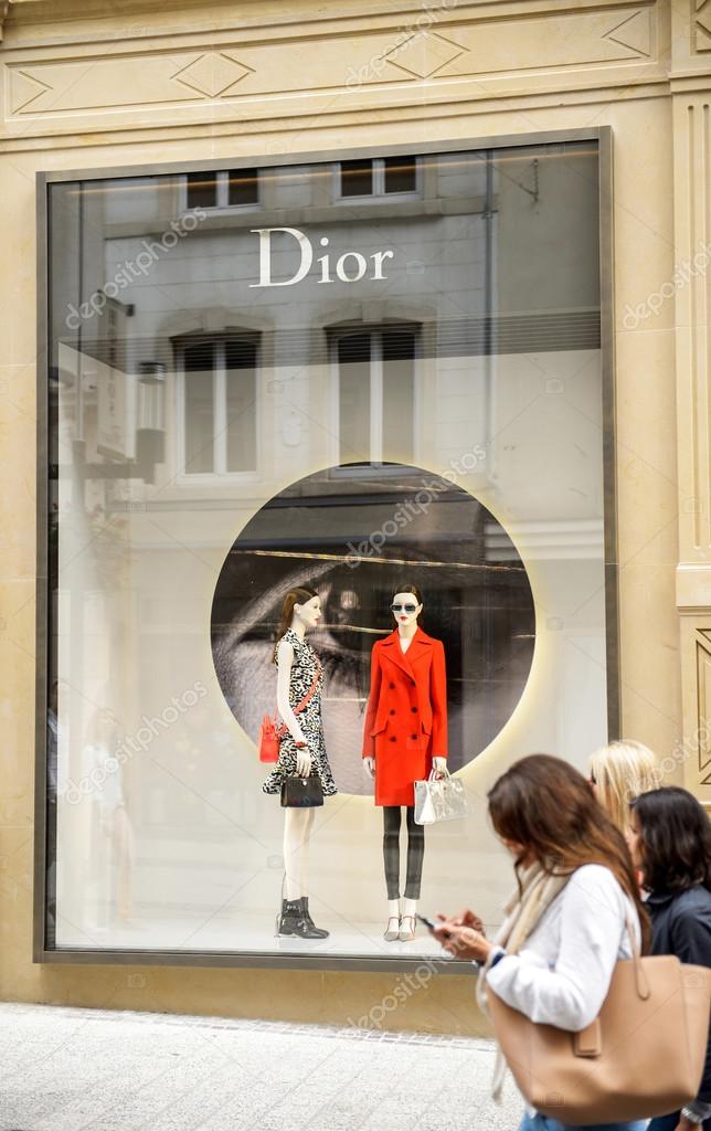 christian dior company