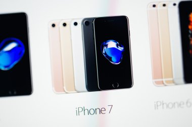 iPhone 7 + sunumu