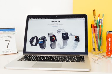 Bütün Aple izle Aralık vitrine Apple bilgisayarlar Web sitesi