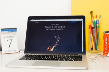 Apple bilgisayarlar Web sitesi tanıtımları