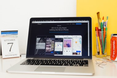 Yeni IOS 10 vitrine Apple bilgisayarlar Web sitesi