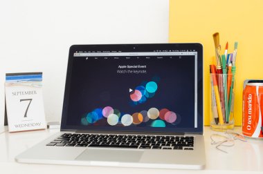 Apple bilgisayarlar Web sitesi tanıtımları