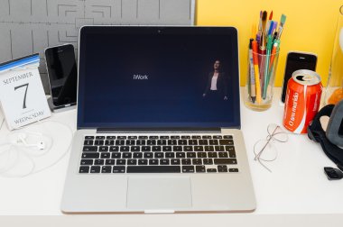 İWork işbirliği vitrine Apple bilgisayarlar Web sitesi