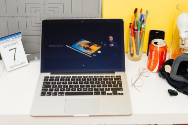 Apple bilgisayarlar Web sitesi tanıtımları