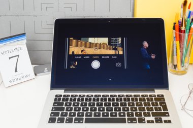 Apple bilgisayarlar Web sitesi tanıtımları