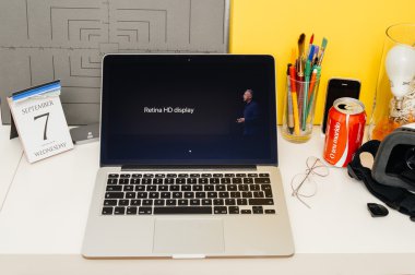 Apple bilgisayarlar Web sitesi tanıtımları