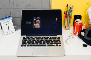 Apple bilgisayarlar Web sitesi tanıtımları