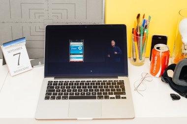 Yeni iphone 7 vitrine Apple bilgisayarlar Web sitesi