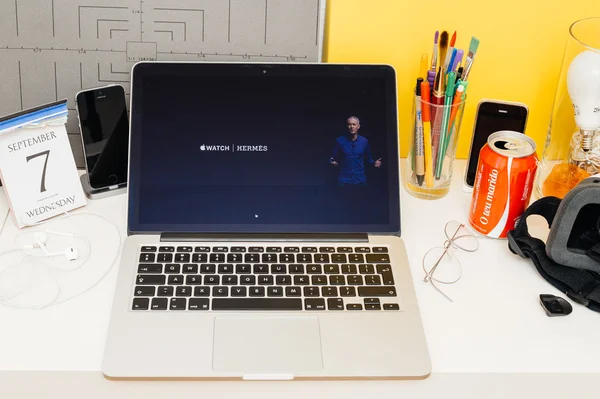 Elma ve hermes collaboratio vitrine Apple bilgisayarlar Web sitesi