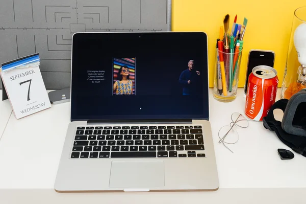 Apple bilgisayarlar Web sitesi tanıtımları