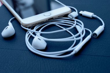 iphone 7 plus çift kamera yeni earpods unboxing