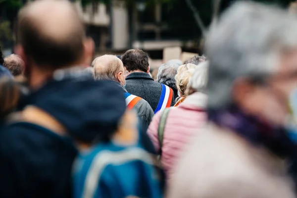 People Place Kleber vzdát hold učiteli historie Samuelu Paty — Stock fotografie