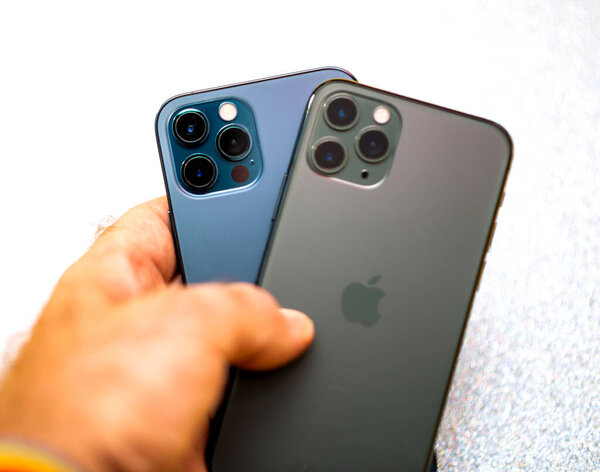 New iPhone 12 Pro Pro 5G Max with triple-camera by Apple Computers