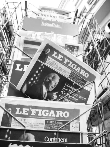 Periódico Joe Bidens Victoria de las elecciones presidenciales de Estados Unidos contra Donald Trump Victoria Press — Foto de Stock