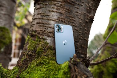 Yeni iPhone 12 Pro Max 5G akıllı telefon modeli Apple Bilgisayarları