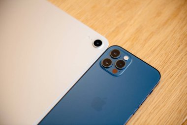 Yeni iPhone 12 Pro Max 5G akıllı telefon modeli Apple Bilgisayarları