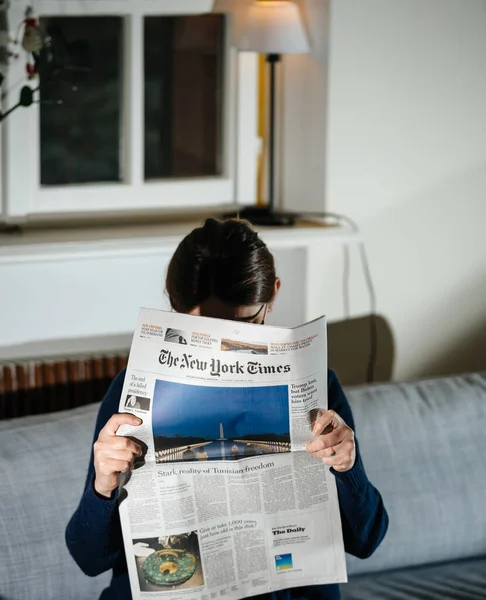 Titulky s Joe Bidenem inaugurace jako 46. prezident Spojených států v New York Times — Stock fotografie