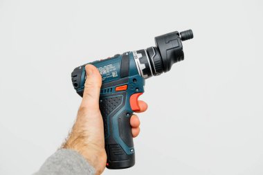 Yeni Bosch Profesyonel GSR 12V-15 FC Kablosuz Matkap Sürücüsü