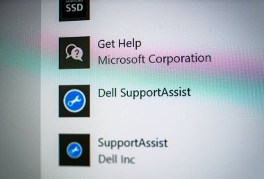Windows 19 işletim sistemindeki kurulum menüsü Microsoft şirketi ve Dell destek uygulaması GEt yardımı ile