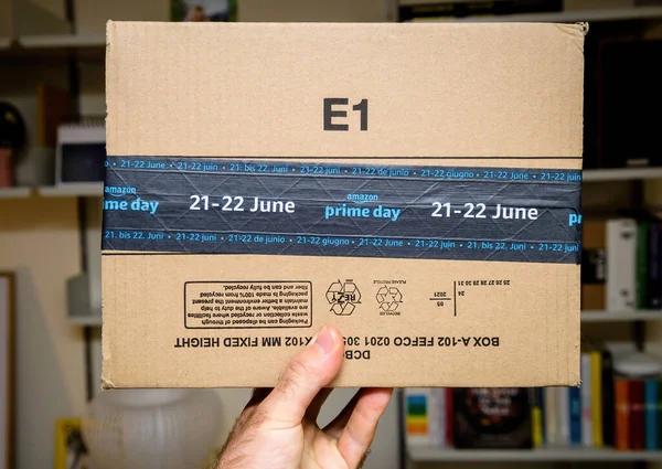 Amazon Prime Day 21-22 июня крупнейшее событие электронной коммерции в мире — стоковое фото
