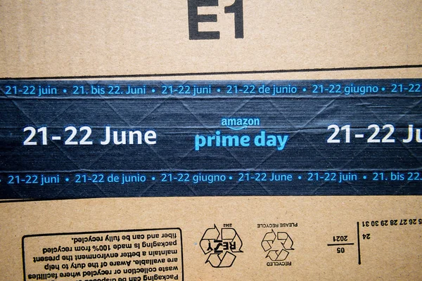 Πακέτο Amazon Prime Day 21-22 Ιούνιος μεγαλύτερη εκδήλωση ηλεκτρονικού εμπορίου σε όλο τον κόσμο — Φωτογραφία Αρχείου
