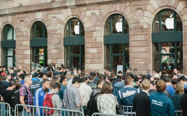 Apple başlar iphone 6 satış