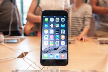 Apple iphone 6 ve iphone 6 artı satış başlıyor