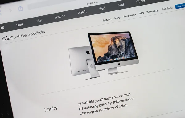 Neues Apple-Computerprodukt gelacht - — Stockfoto