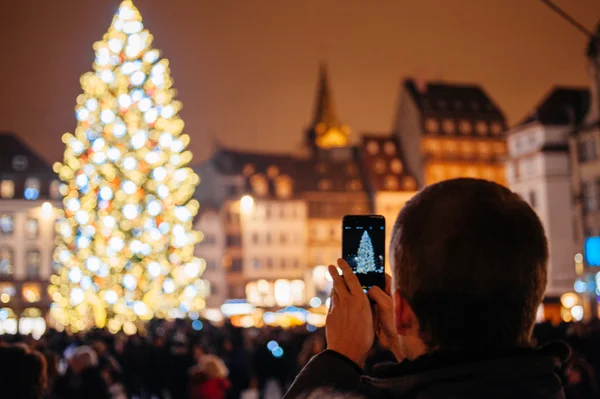 The oldest Christmas Market in Europe - Strasbourg, Alsace, Fran — Stock Photo, Image