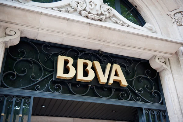 BBVA - Banco Bilbao Vizcaya Argentaria sede em Madrid — Fotografia de Stock