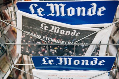 Kitle birlik ralli düzenlenen son terörist takip Strazburg'da bir