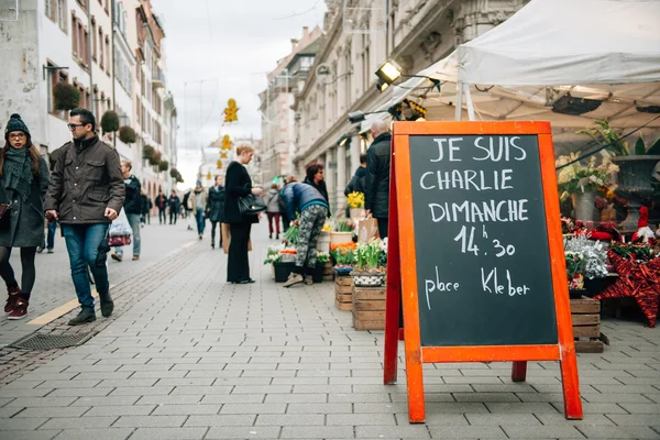 Massa enighet rally hölls i Strasbourg efter senaste terrorist en — Stockfoto