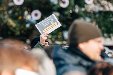 Kitle birlik ralli düzenlenen son terörist takip Strazburg'da bir