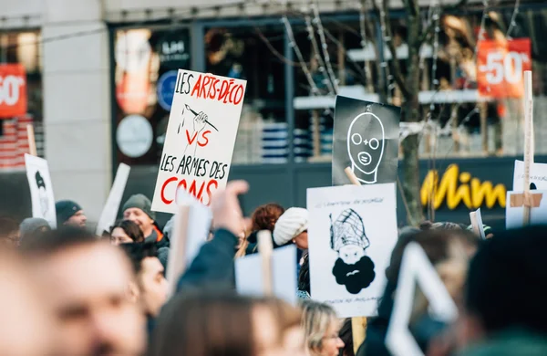 Rassemblement d'unité de masse tenu à Strasbourg à la suite d'un récent terroriste — Photo