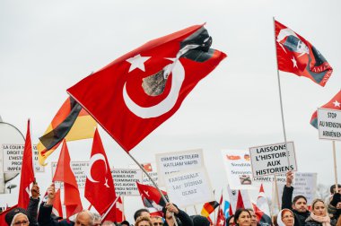 Ermenistan ve diaspora Türkiye'de protesto
