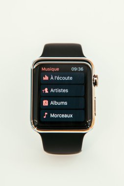 Elma izle başlar dünya çapında - ilk smartwatch App üzerinden satış