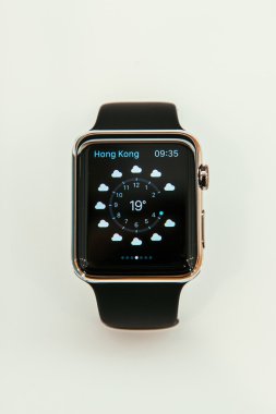 Elma izle başlar dünya çapında - ilk smartwatch App üzerinden satış