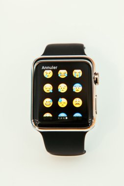 Elma izle başlar dünya çapında - ilk smartwatch App üzerinden satış