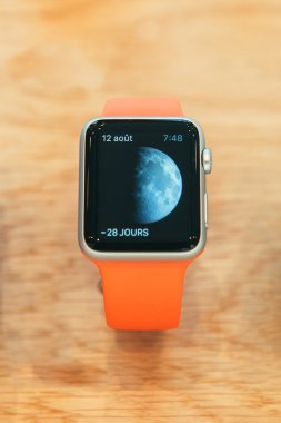 Elma izle başlar dünya çapında - ilk smartwatch App üzerinden satış