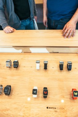 Elma izle başlar dünya çapında - ilk smartwatch App üzerinden satış