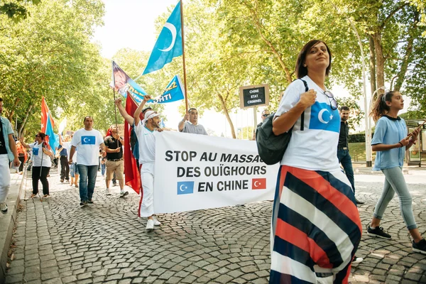 Uyghur human rights activists protest — Stock Photo, Image