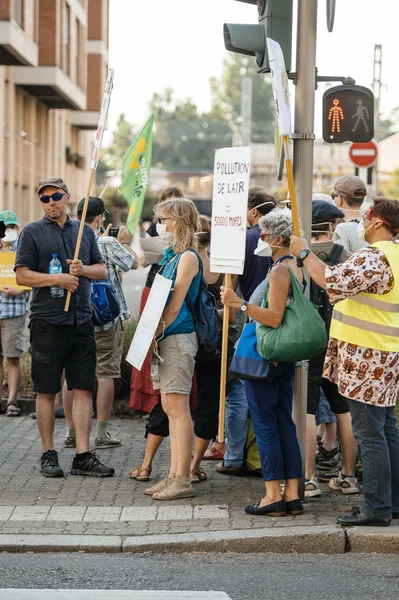 People protesting against air pollution — Stock Photo, Image