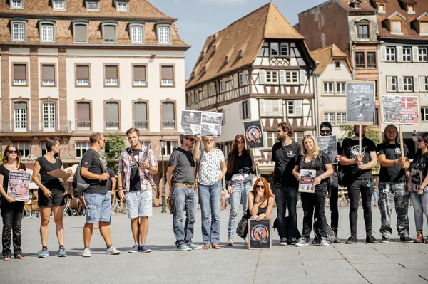 Sea Shepherd protesting against slaughter pilot whales arrest of — Stock Photo, Image