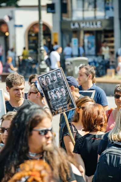 Sea Shepherd protesting against slaughter pilot whales arrest of — Stock Photo, Image