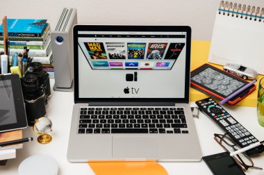 Apple bilgisayarlar yeni ipad Pro, iphone 6s, 6s artı ve Apple Tv