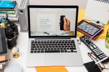 Apple bilgisayarlar yeni ipad Pro, iphone 6s, 6s artı ve Apple Tv