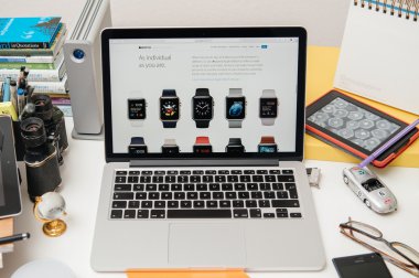 Apple bilgisayarlar yeni ipad Pro, iphone 6s, 6s artı ve Apple Tv