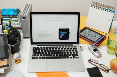 Apple bilgisayarlar yeni ipad Pro, iphone 6s, 6s artı ve Apple Tv